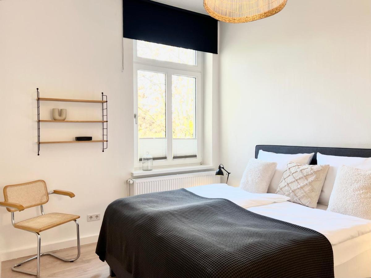 Makers And Rooms Apartment 01 Pauline 110Qm Parkplatz 1-4 Personen Detmold Exterior photo